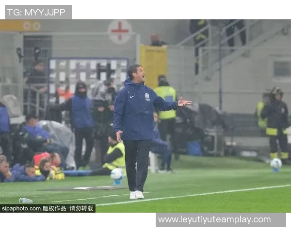 瓦诺利即将与佛罗伦萨签约至明年并附续约选项奖金与排名挂钩