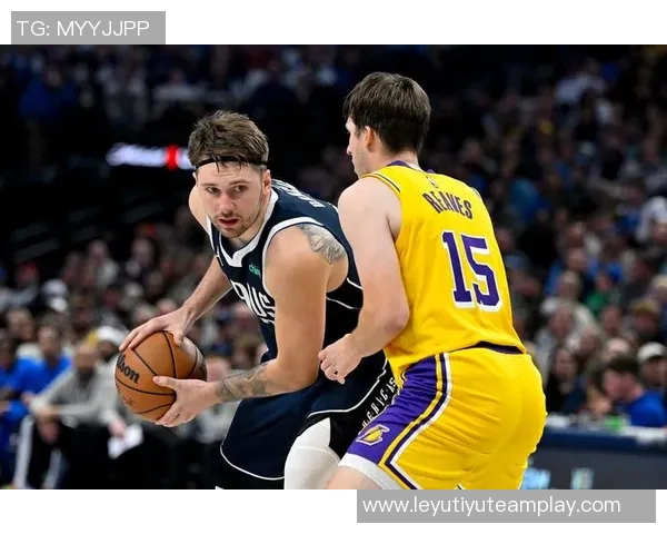 费尔斯首节爆发砍下10分全场贡献20分7篮板6助攻助队取胜 费尔斯首节爆发砍下10分全场贡献20分7篮板6助攻助队取胜