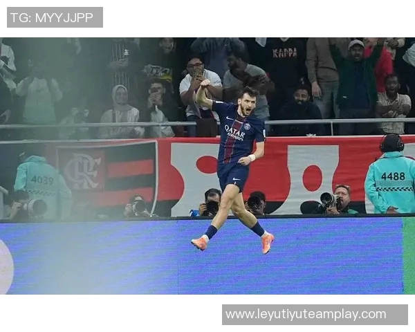 巴黎圣日耳曼今夜抵达多哈全力备战洲际杯赛事 巴黎圣日耳曼今夜抵达多哈全力备战洲际杯赛事