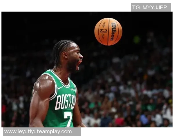 杰伦布朗称赞球队篮板保护表现出色为胜利奠定基础