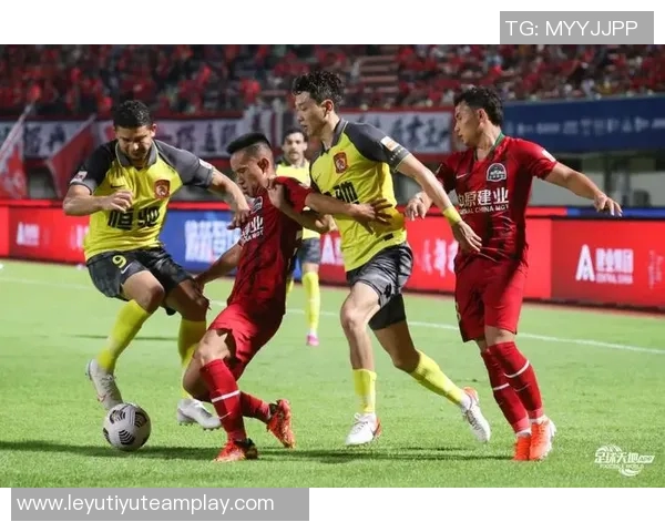 河南队快速反击战术揭示中国安传控流防守的致命弱点 河南队快速反击战术揭示中国安传控流防守的致命弱点